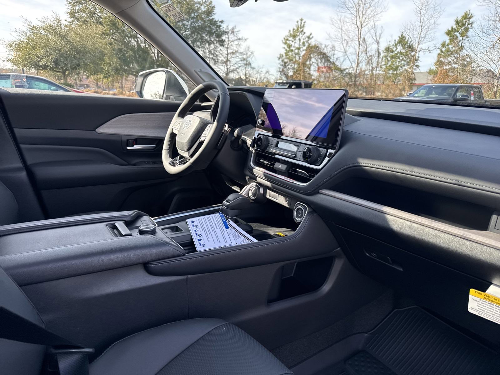 New 2025 Toyota Grand Highlander AWD image 37