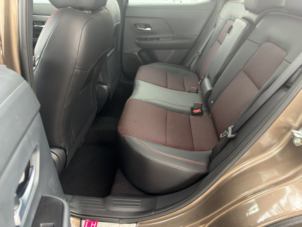 New 2026 Nissan Kicks SR w/ SR Premium Package image 30