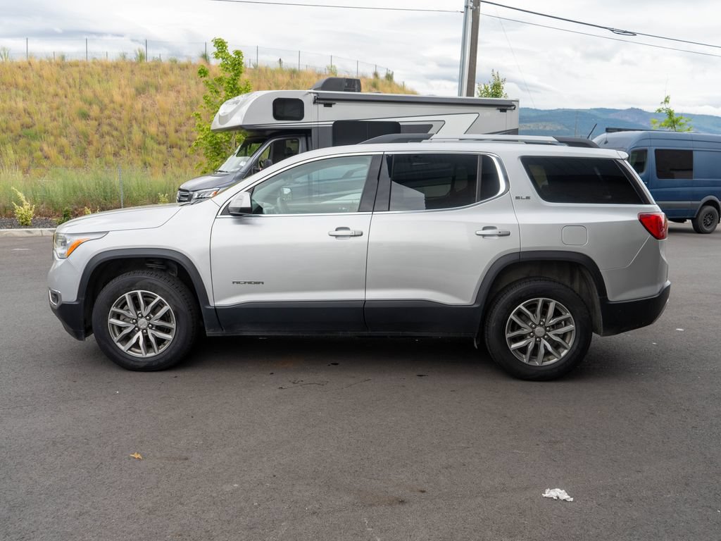 Used 2018 GMC Acadia SLE w/ Driver Alert Package I AWD/4WD image 4