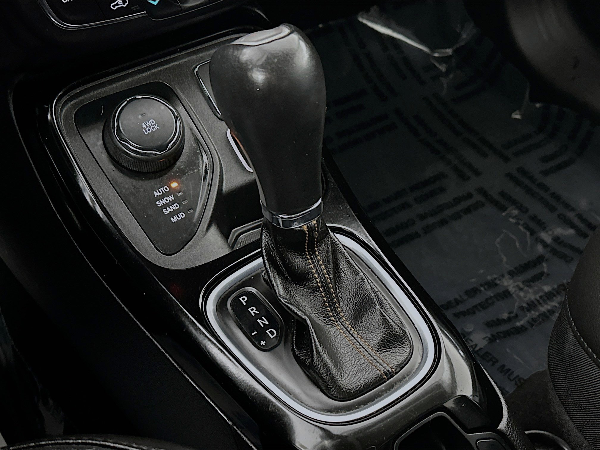 Used 2019 Jeep Compass Limited image 16