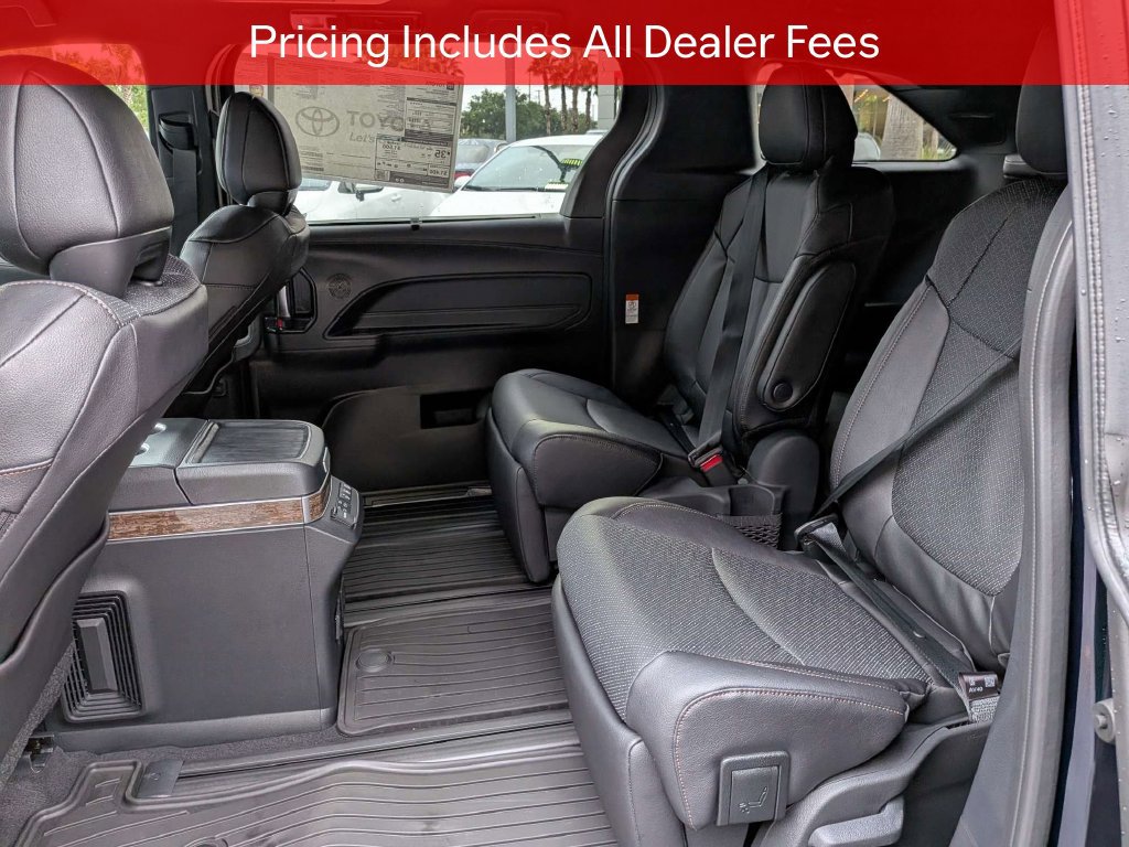 New 2026 Toyota Sienna Platinum AWD/4WD image 15