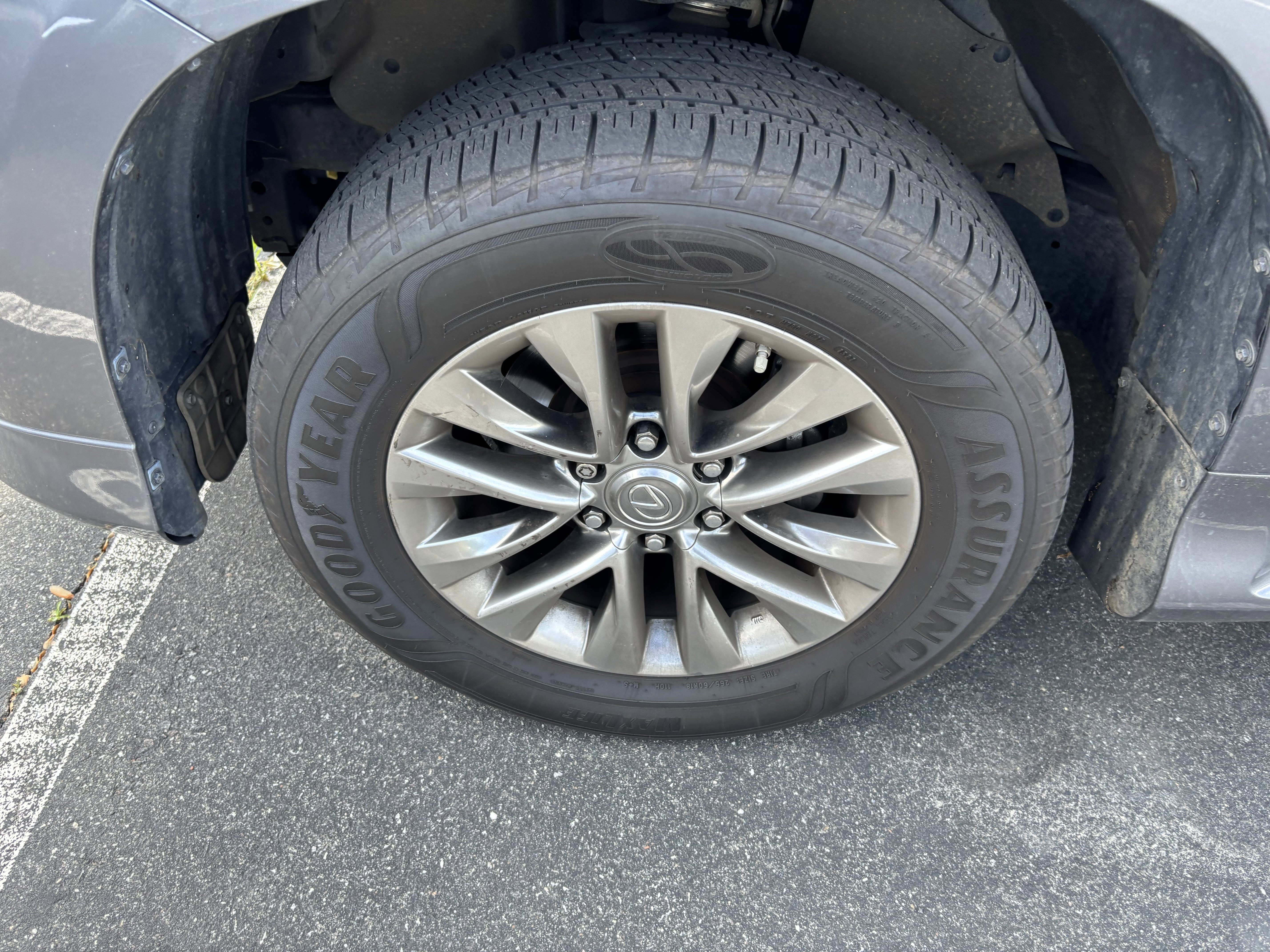 Used 2019 Lexus GX 460 Luxury image 13
