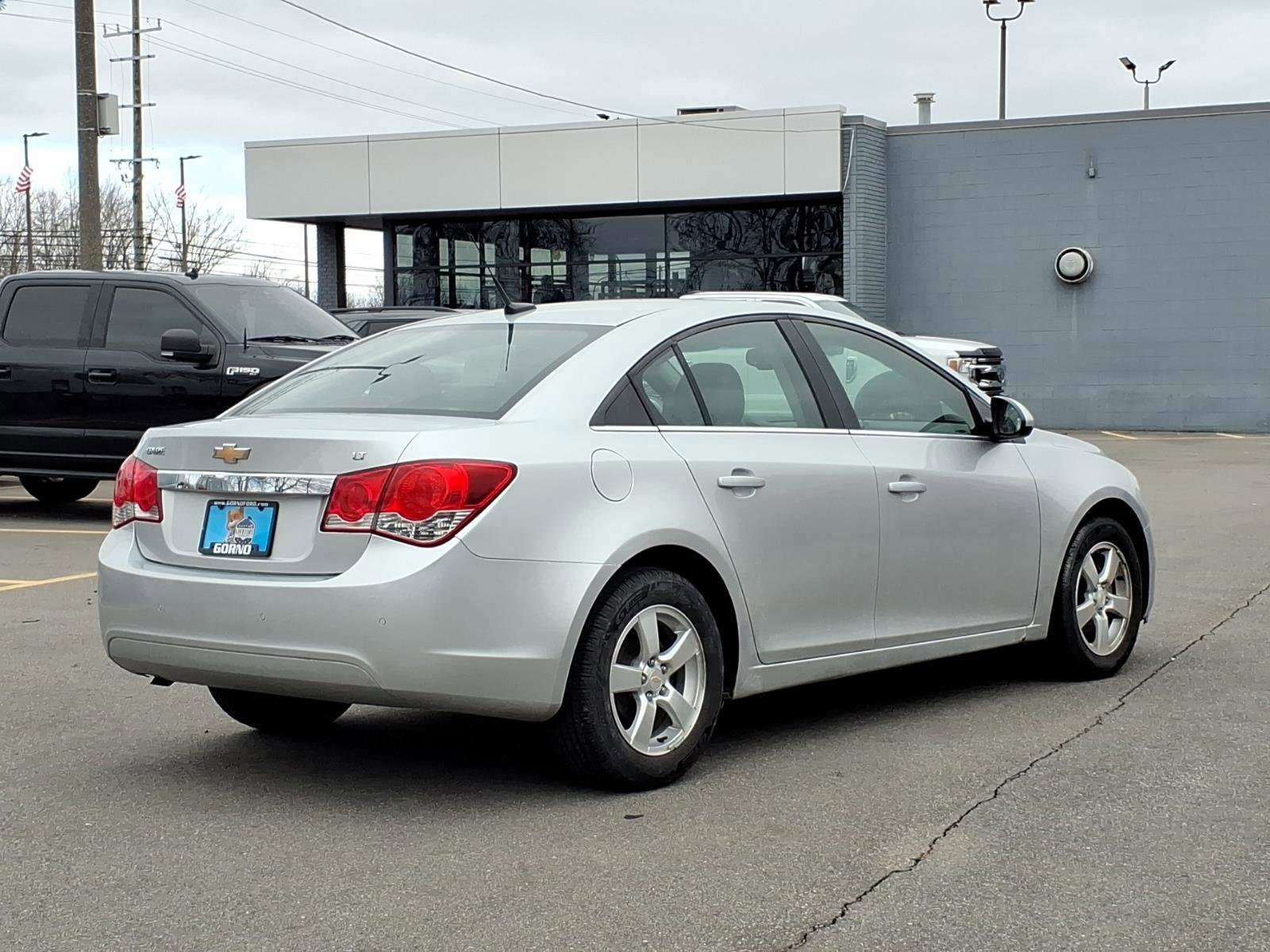 Used 2011 Chevrolet Cruze LT FWD video 2