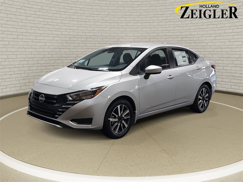 New 2025 Nissan Versa SV w/ Trunk Package