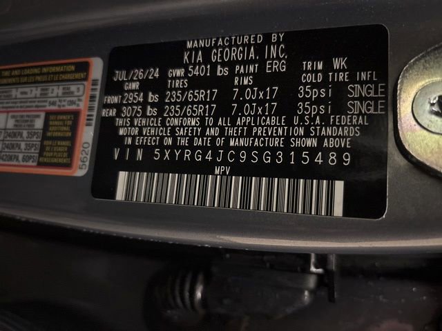 Certified 2025 Kia Sorento LX image 11