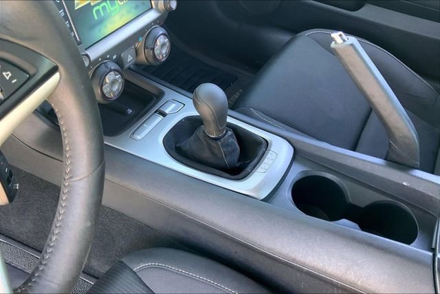 Used 2015 Chevrolet Camaro SS w/ SS Performance Package RWD image 17
