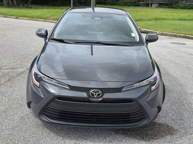 Certified 2023 Toyota Corolla LE FWD image 2