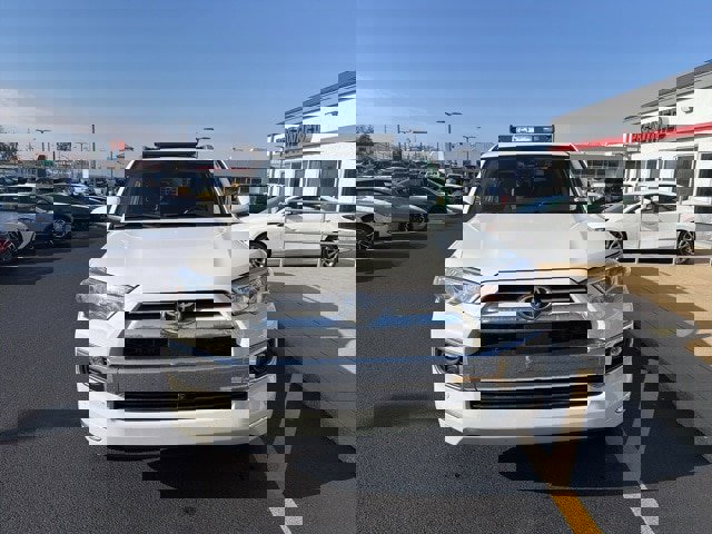 Used 2023 Toyota 4Runner Limited image 11