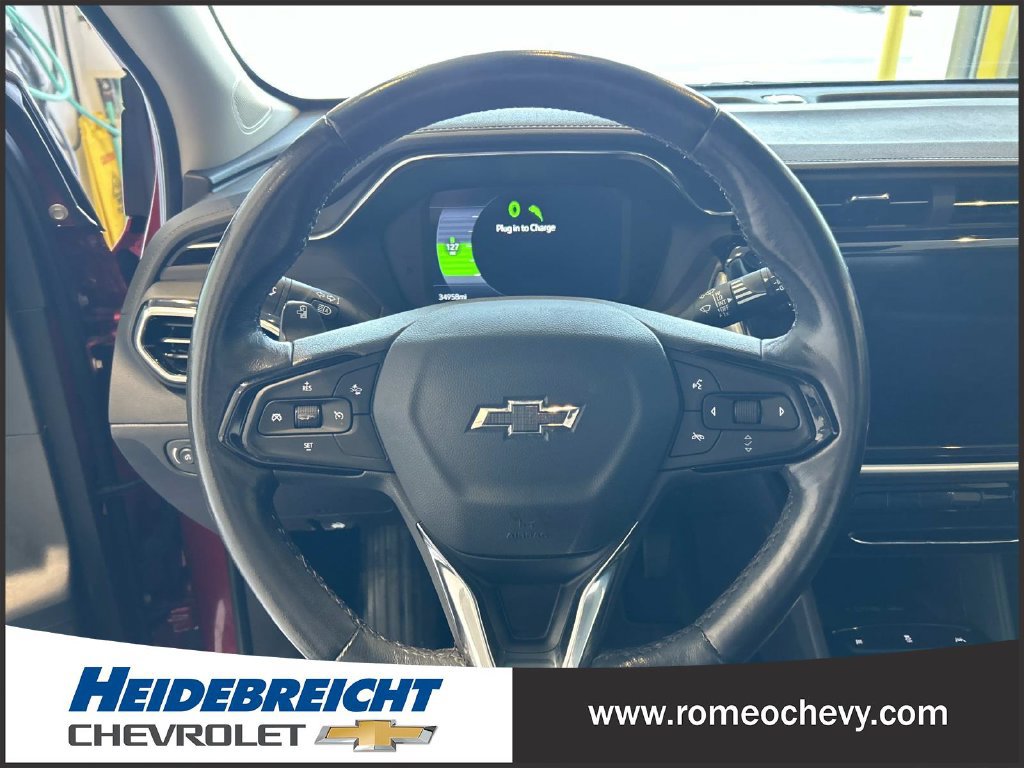 Used 2023 Chevrolet Bolt EUV LT w/ Comfort Package FWD image 19