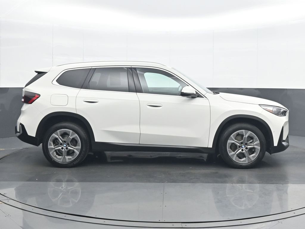 Used 2023 BMW X1 xDrive28i w/ Convenience Package AWD/4WD image 7