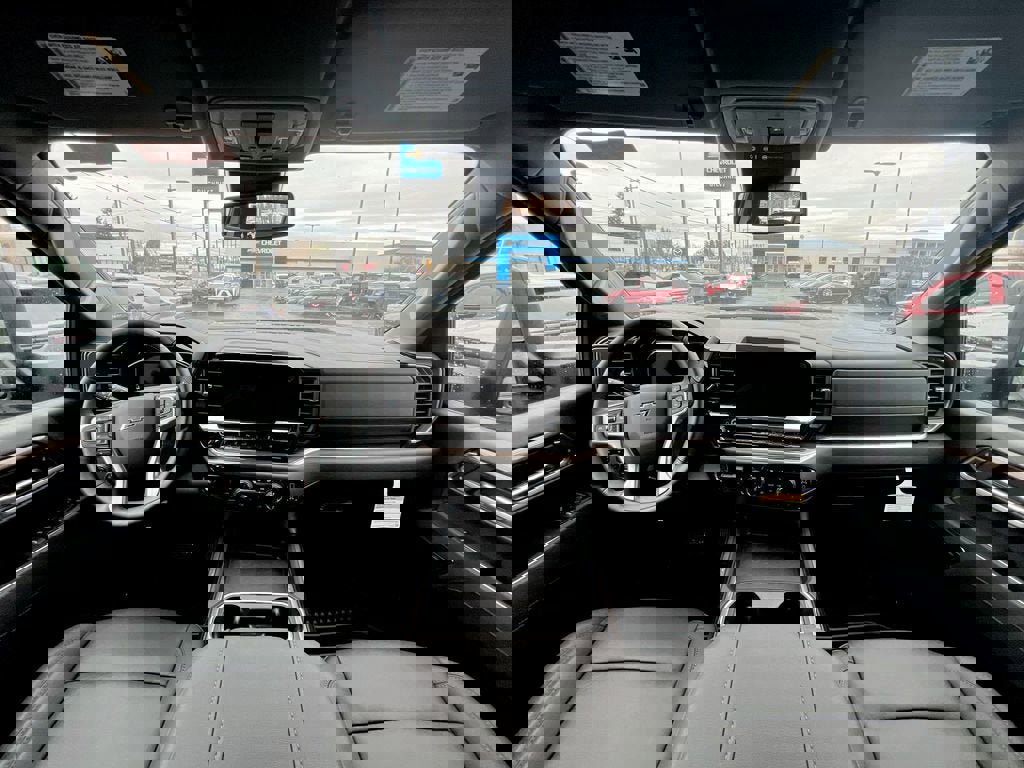 New 2025 Chevrolet Silverado 3500 LT w/ Trail Boss Package image 18