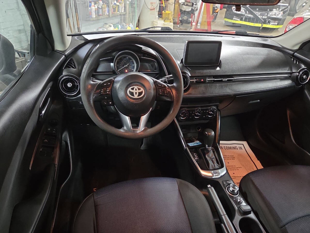 Used 2018 Toyota Yaris iA FWD image 10