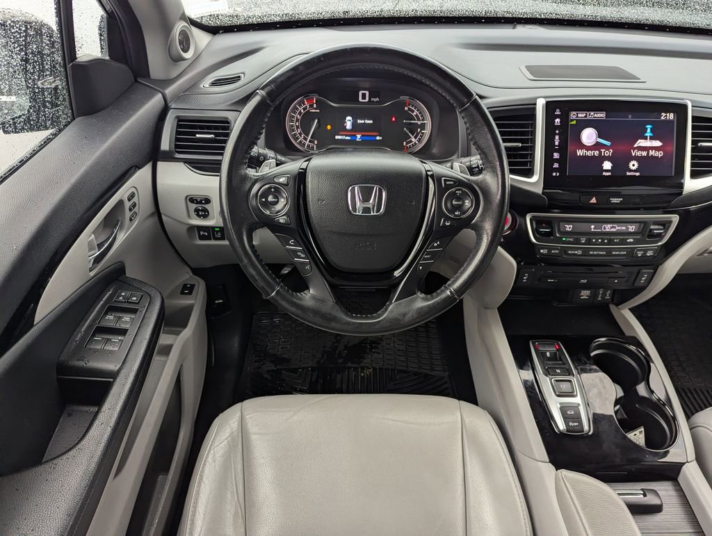 Used 2017 Honda Pilot Touring image 29