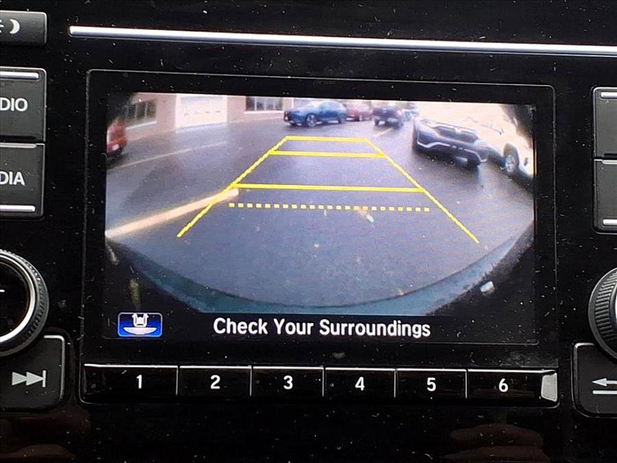 Used 2017 Honda CR-V LX image 27