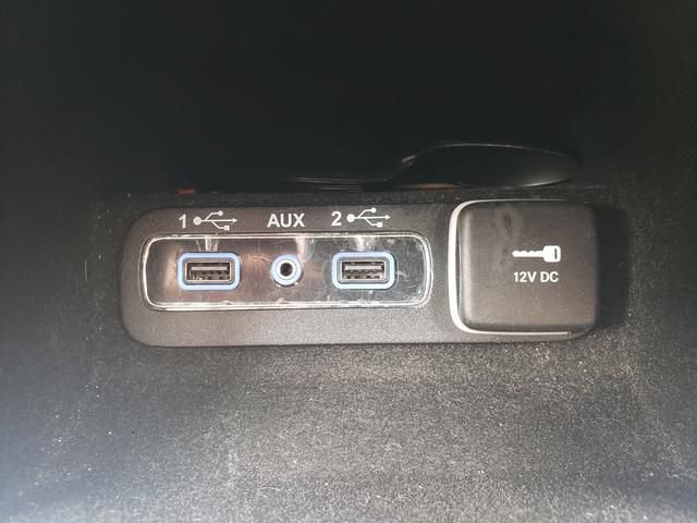 Used 2018 Jeep Grand Cherokee Overland AWD/4WD image 22