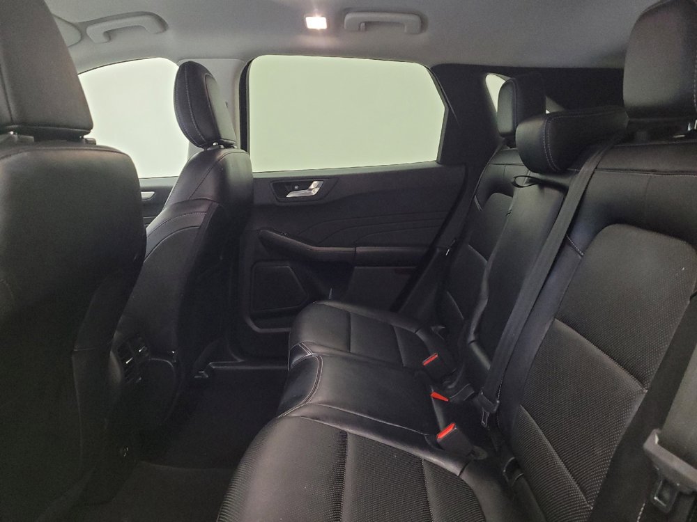 Used 2021 Ford Escape SEL image 18