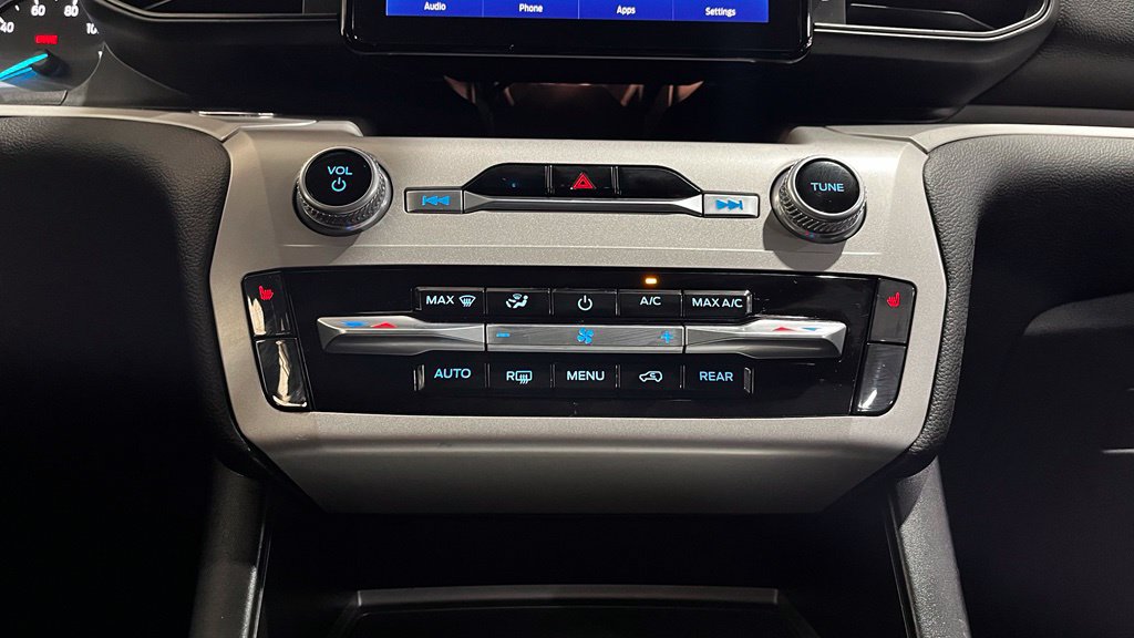 Certified 2023 Ford Explorer XLT AWD/4WD image 23