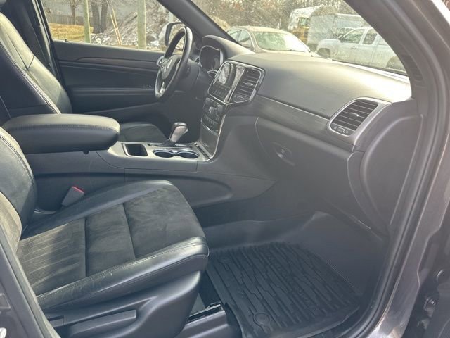 Used 2021 Jeep Grand Cherokee Laredo X image 32