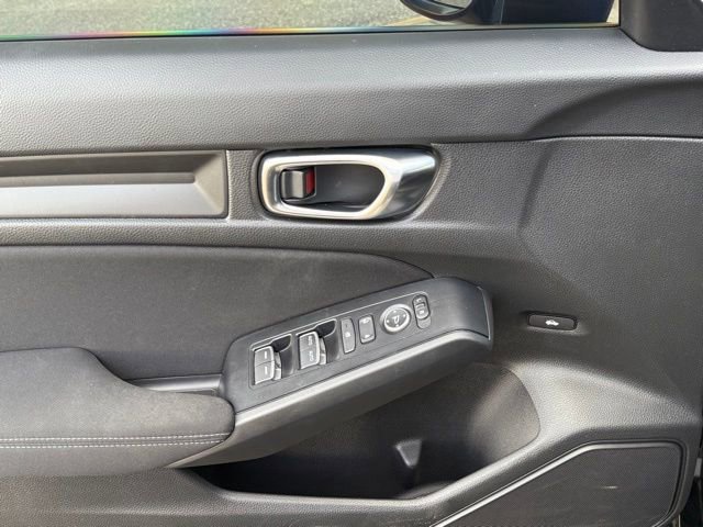 Used 2025 Honda Civic Sport image 15