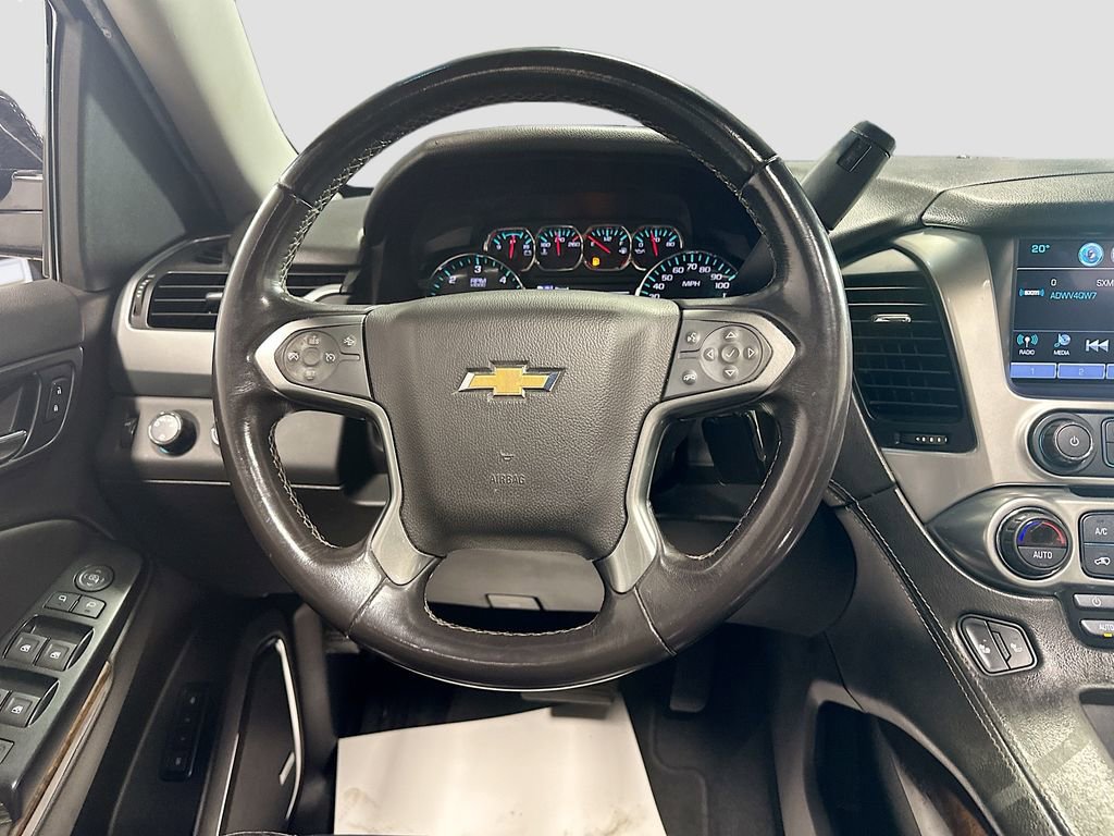 Used 2020 Chevrolet Suburban LT image 24