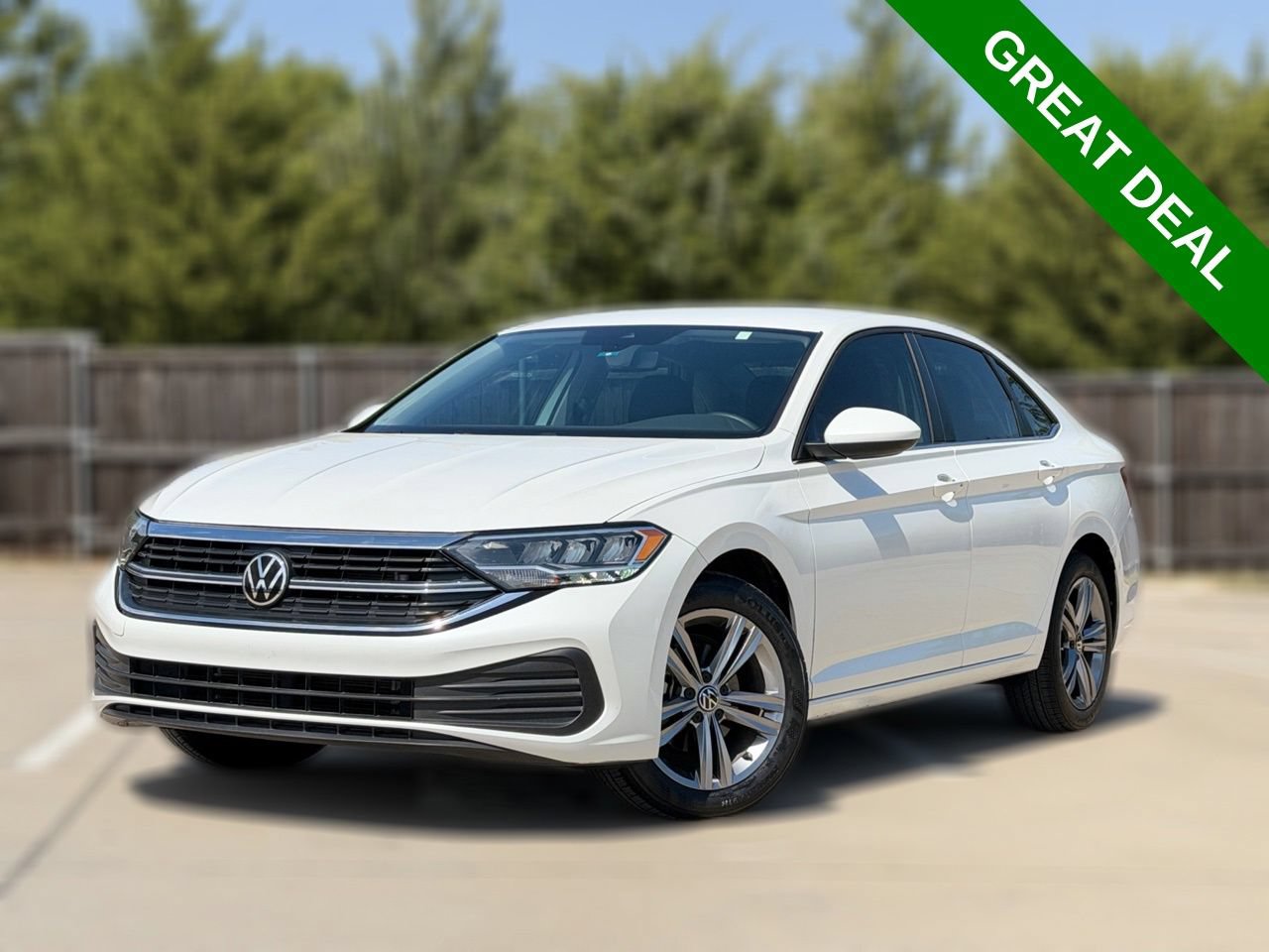 Used 2024 Volkswagen Jetta SE FWD video 2