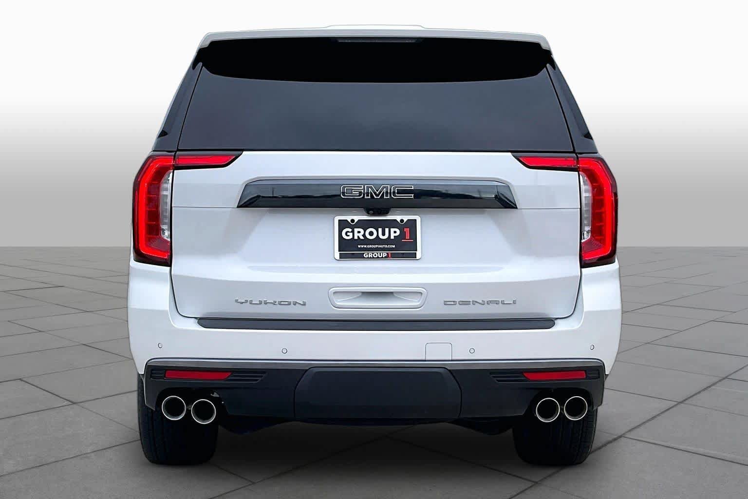 Used 2024 GMC Yukon Denali Ultimate AWD/4WD image 5
