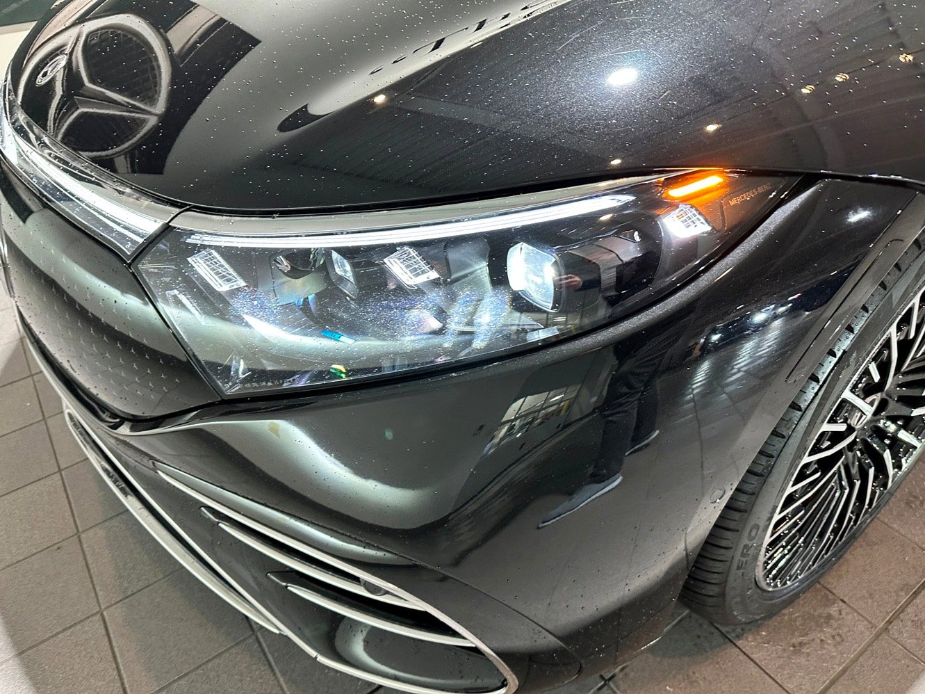 Certified 2023 Mercedes-Benz EQS 580 4MATIC Sedan image 37