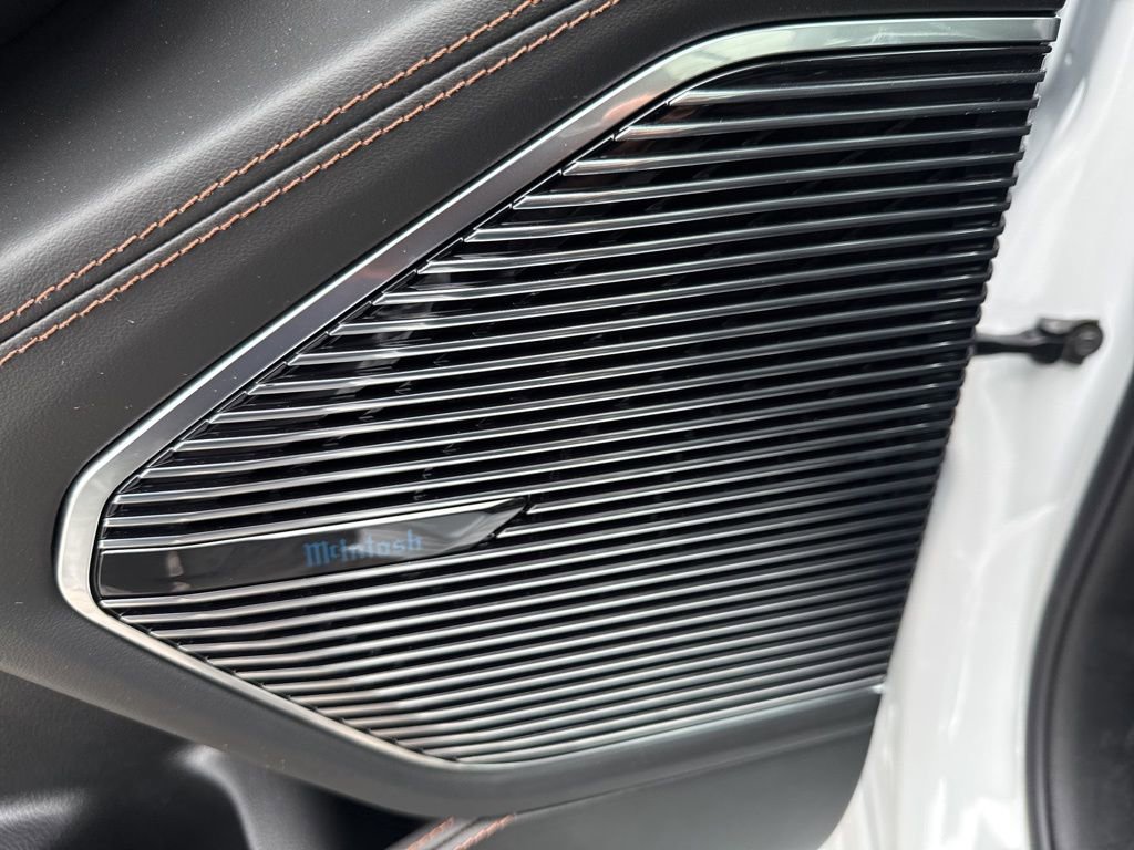 New 2026 Jeep Grand Cherokee L Summit AWD/4WD image 24