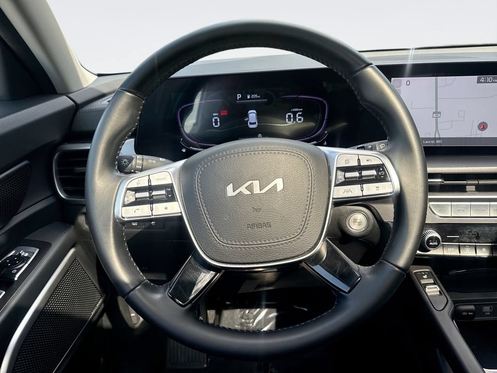 Used 2025 Kia Telluride S AWD/4WD image 11