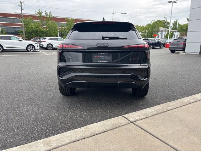 New 2026 Audi Q3 quattro 2.0T AWD/4WD image 4