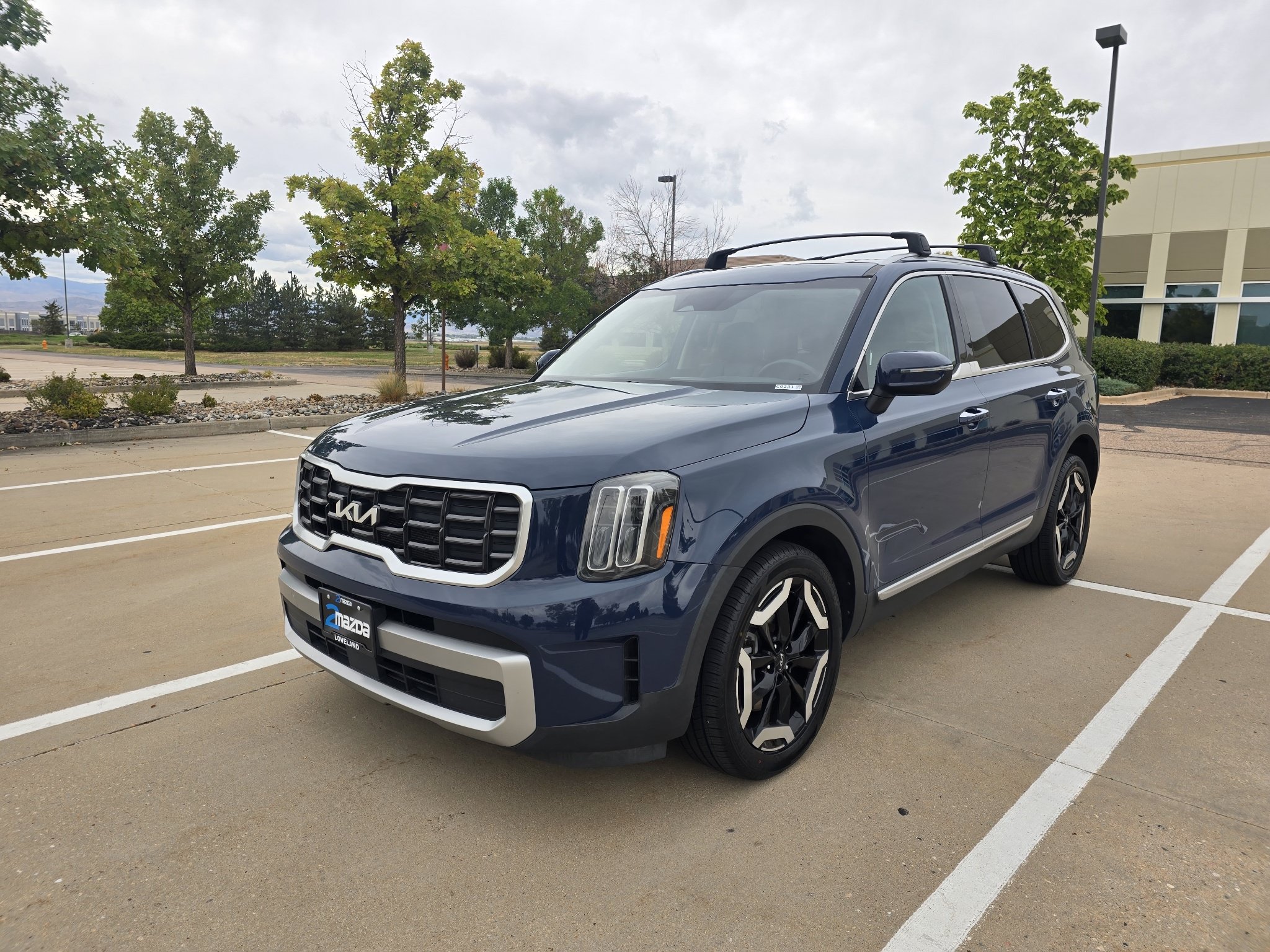 Used 2023 Kia Telluride S w/ S Sunroof Package