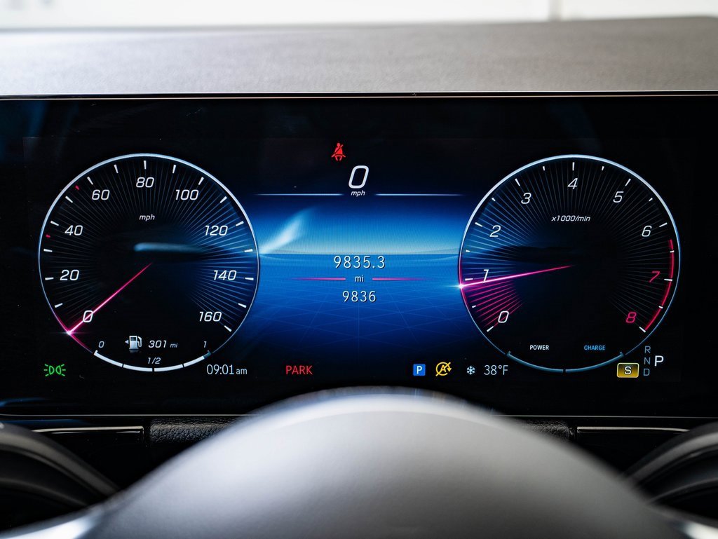 Certified 2025 Mercedes-Benz GLA 250 4MATIC image 28