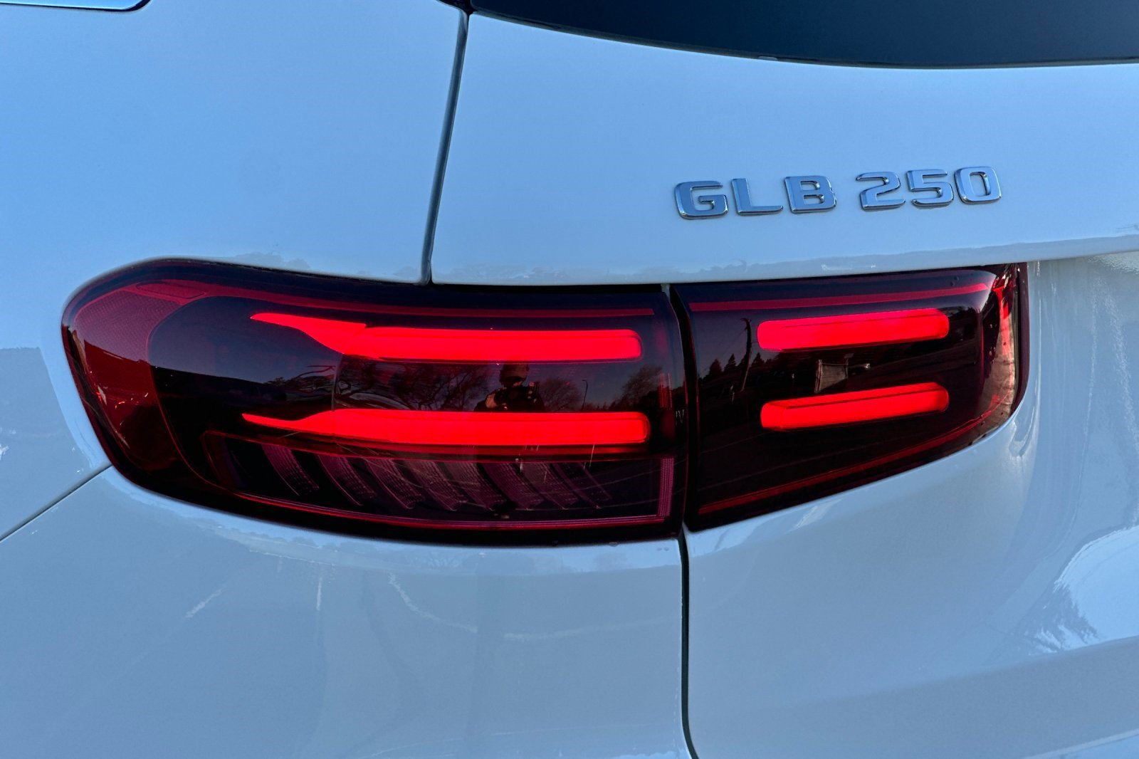 New 2026 Mercedes-Benz GLB 250 image 13
