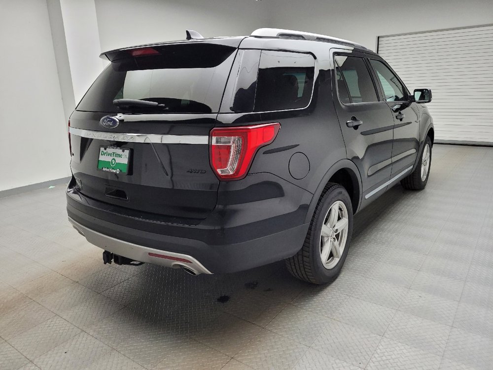 Used 2016 Ford Explorer XLT AWD/4WD image 9