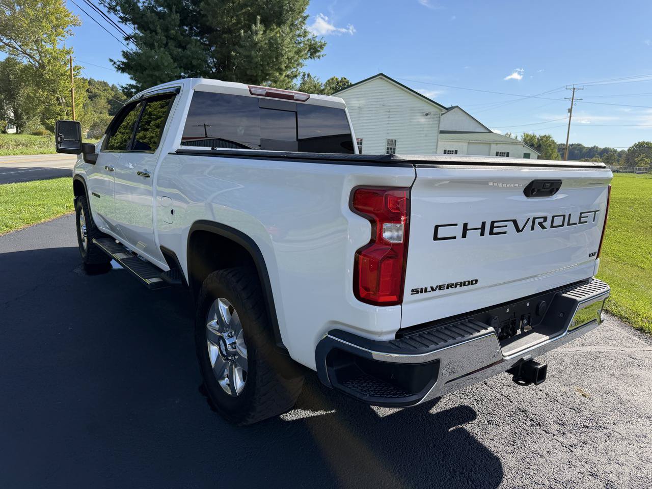 Used 2020 Chevrolet Silverado 2500 LTZ w/ LTZ Plus Package AWD/4WD image 6