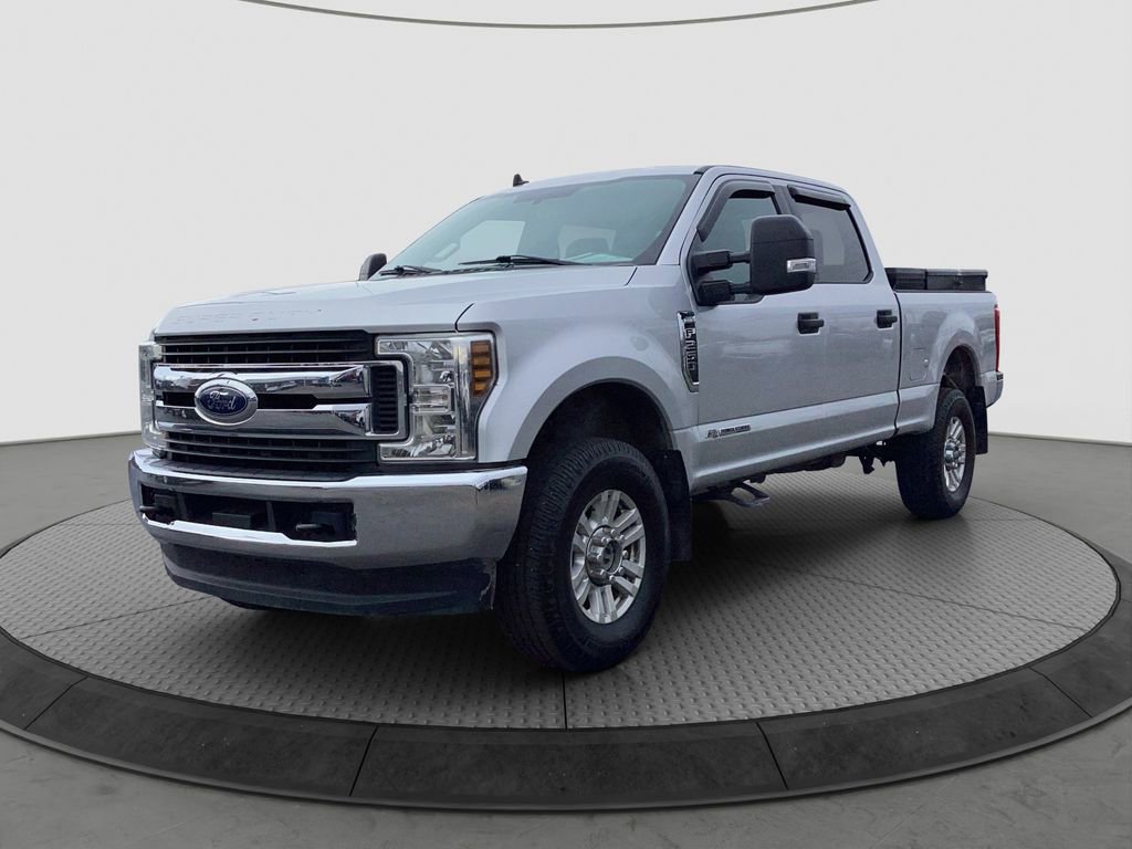 Used 2019 Ford F250 XLT w/ Snow Plow Prep Package image 3