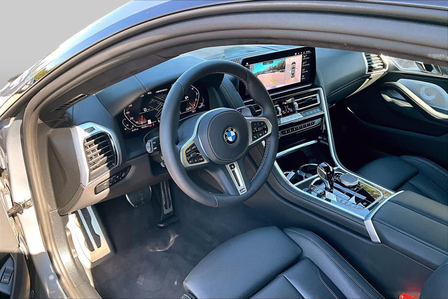 Used 2025 BMW M850i xDrive Coupe w/ M Sport Professional Package AWD/4WD image 17