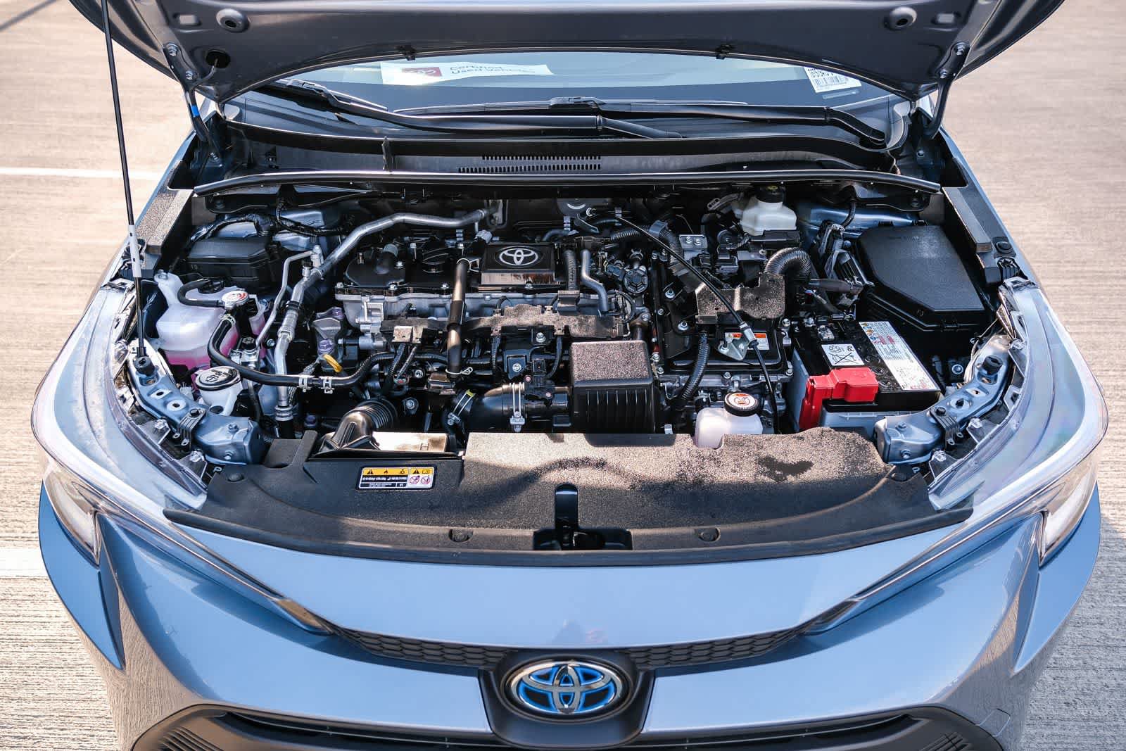 Used 2025 Toyota Corolla LE FWD image 28