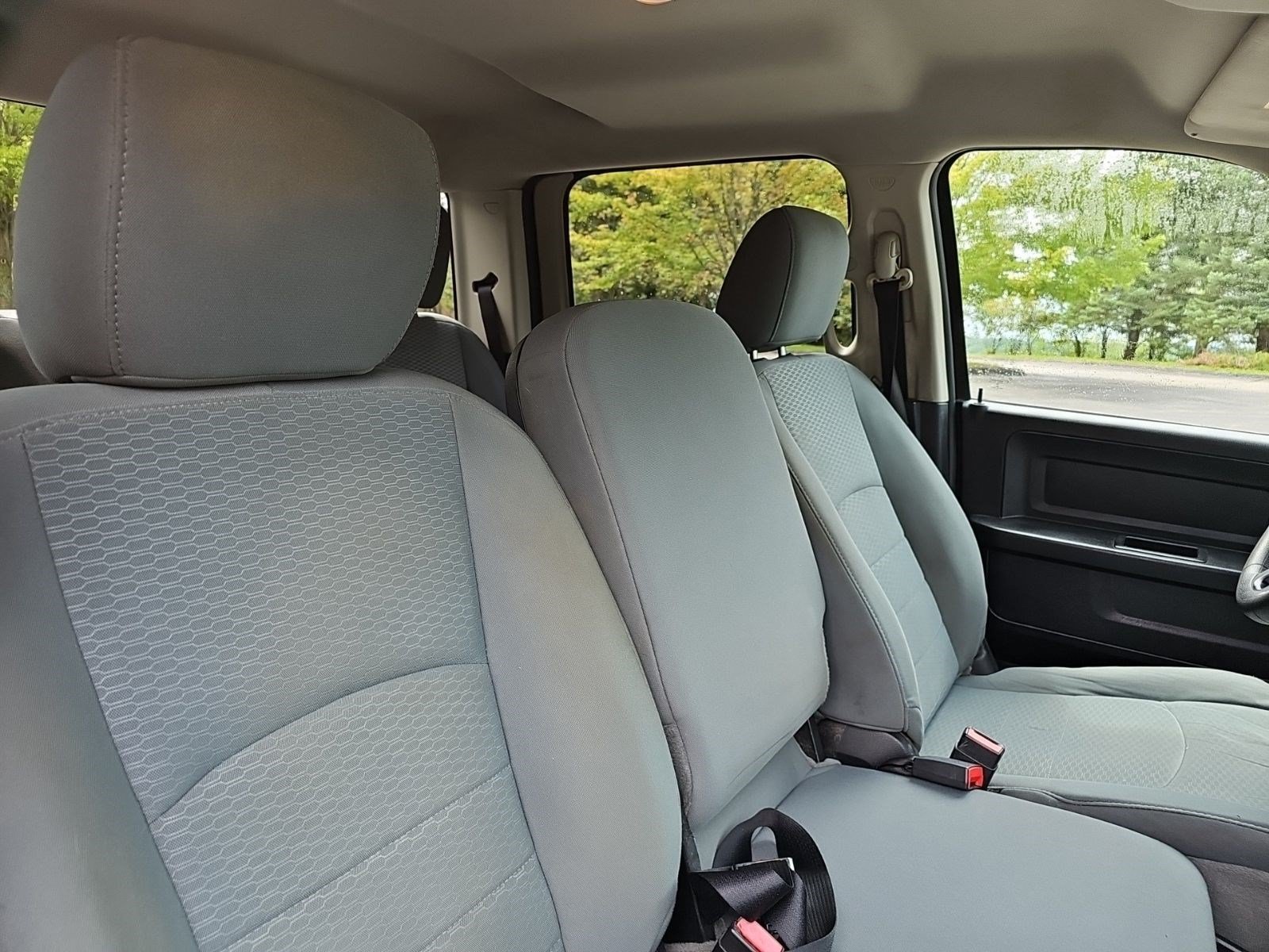 Used 2014 RAM 1500 Express AWD/4WD image 12