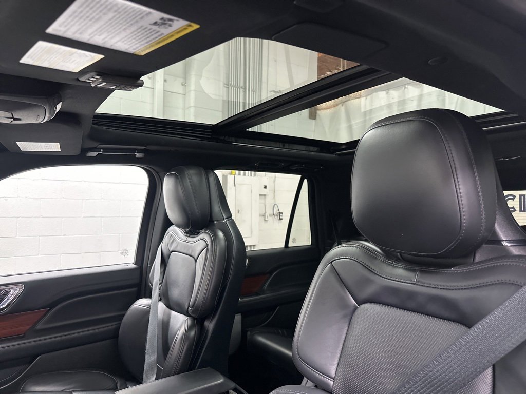 Used 2023 Lincoln Navigator L Reserve image 37