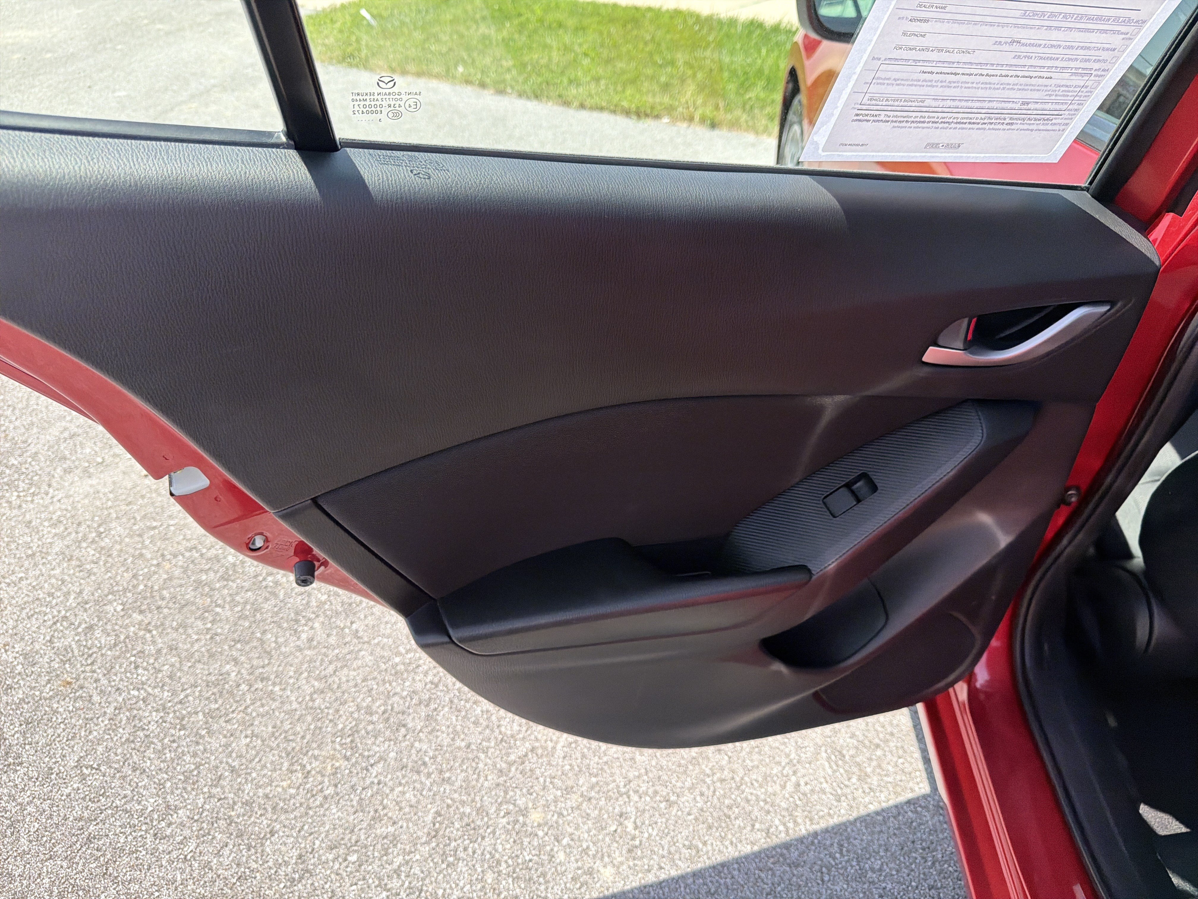Used 2014 MAZDA MAZDA3 i Sport FWD image 29
