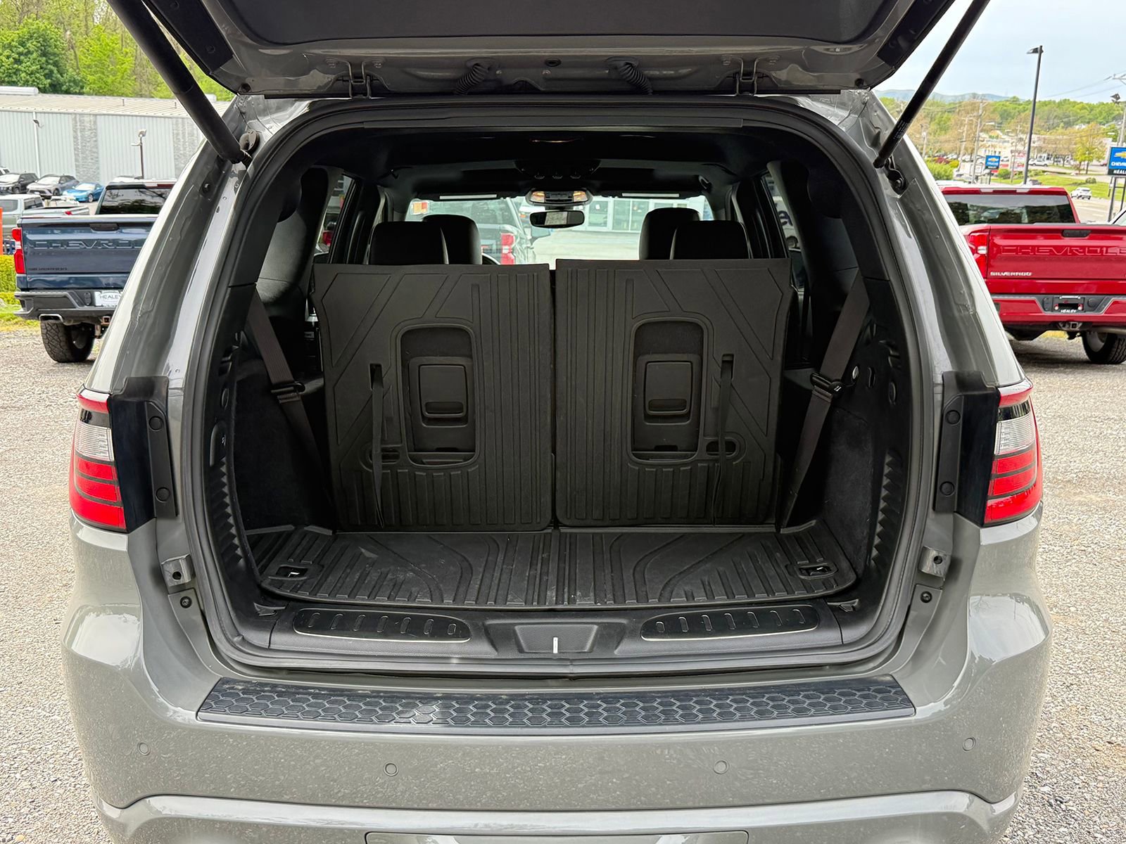 Used 2021 Dodge Durango R/T w/ Blacktop Package AWD/4WD image 12