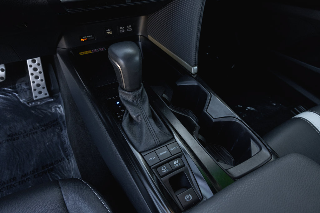 Certified 2025 Toyota Camry SE w/ Convenience Package FWD image 16