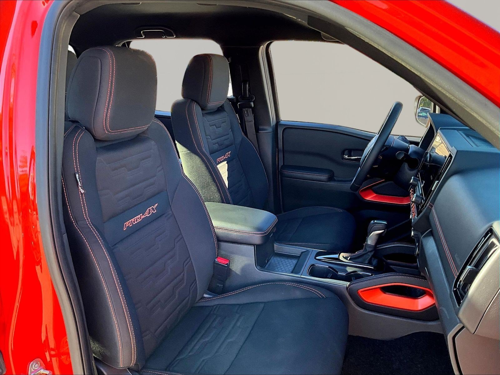 Certified 2025 Nissan Frontier PRO-4X w/ Interior Protection Package AWD/4WD image 29