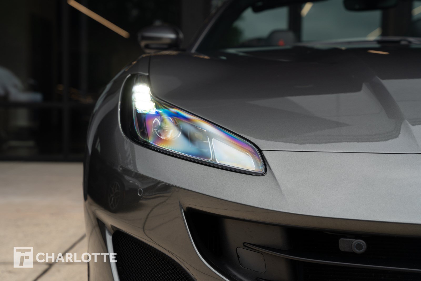 Used 2020 Ferrari Portofino RWD image 4