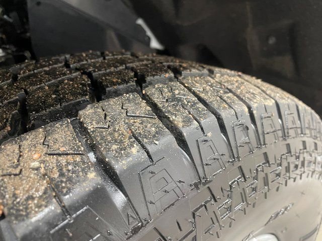 Used 2025 Toyota Tundra SR5 AWD/4WD image 8