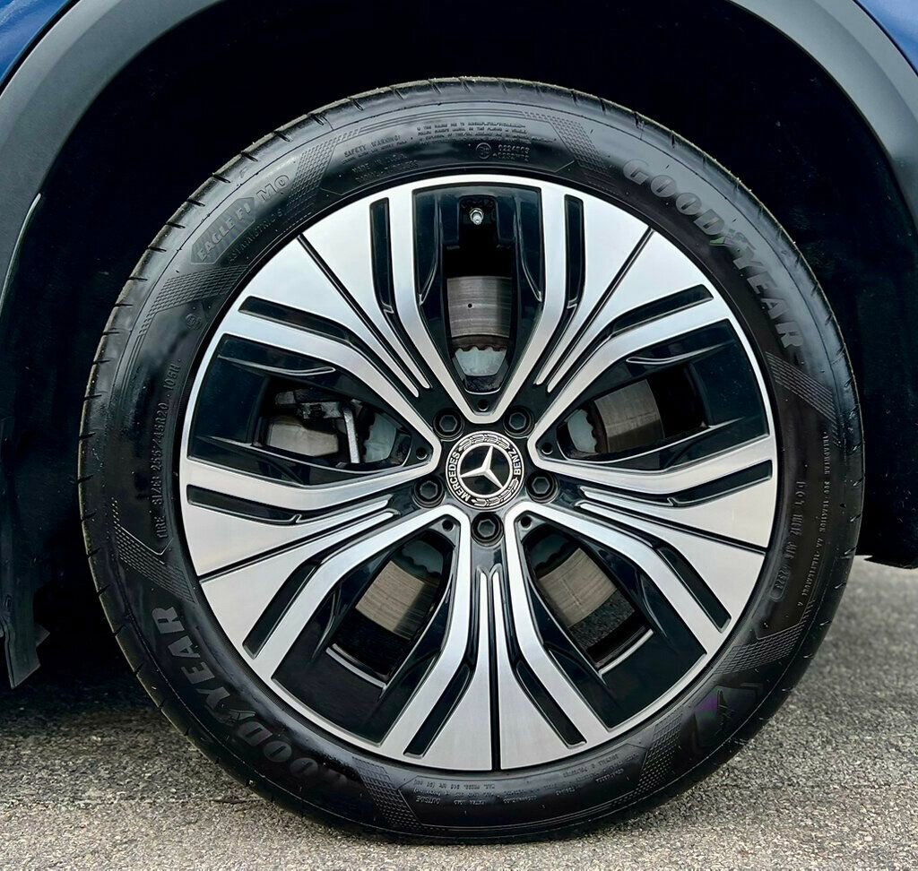 Used 2023 Mercedes-Benz EQE 350+ 4MATIC SUV image 29