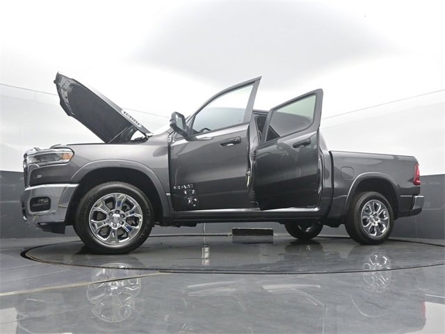 New 2026 RAM 1500 4x4 Crew Cab image 59