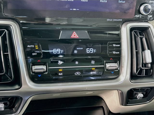 Used 2023 Kia Sorento X-Line EX AWD/4WD image 21