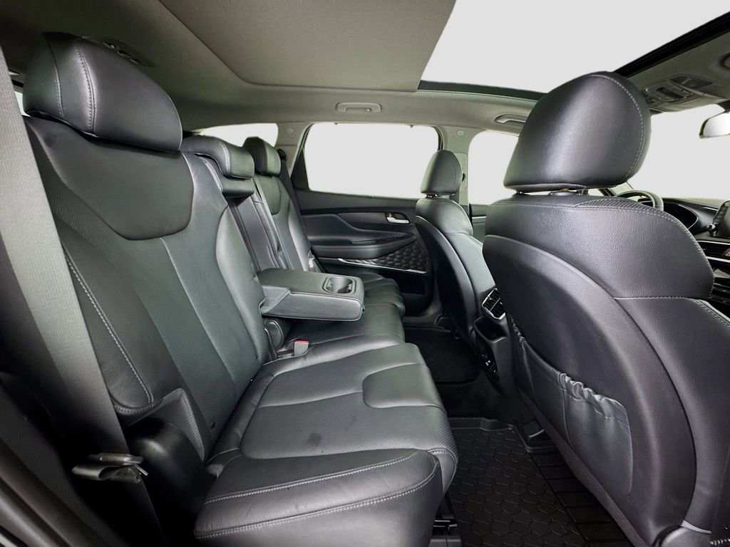Used 2019 Hyundai Santa Fe AWD image 28